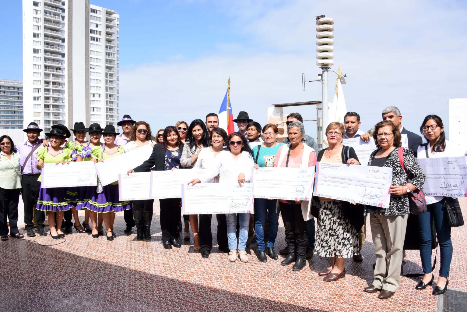 AGRUPACIONES FONDES 2.JPG