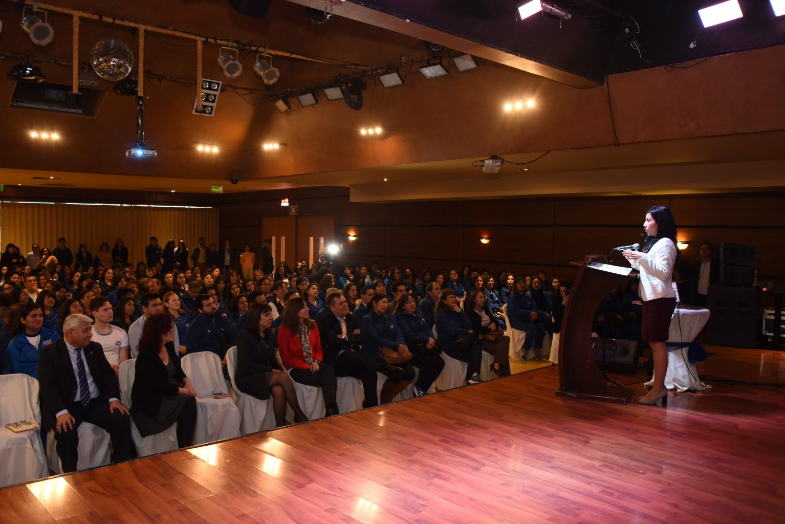 ANIVERSARIO ESTAMENTOS.JPG