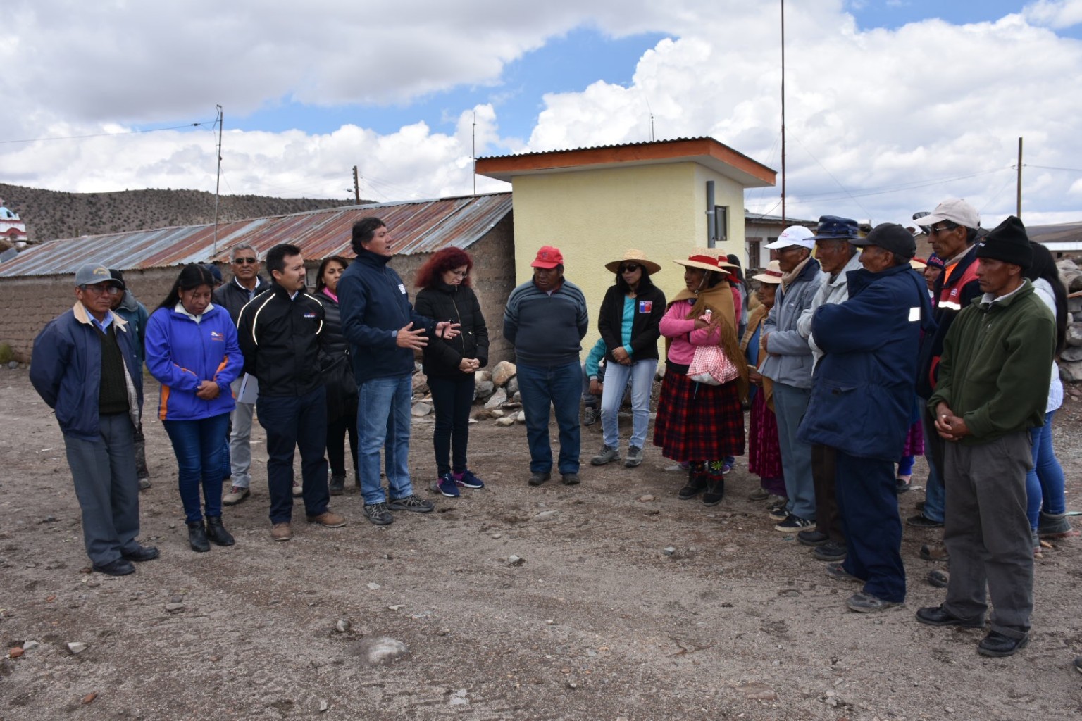 CAQUENA ELECTRICIDAD.JPG
