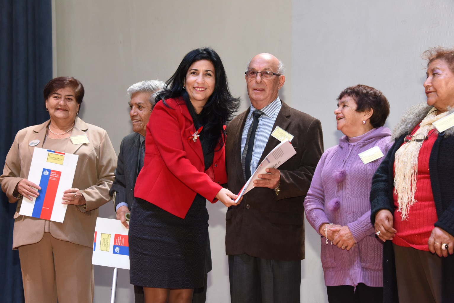 CERTIFICACIÓN MAYORES.JPG