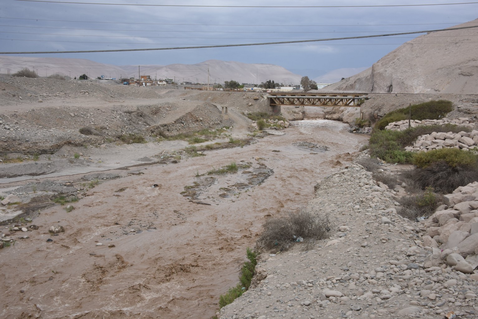 CRECIDA RÍO.JPG