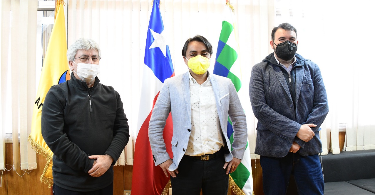 Tomás Abaroa, Gobernador y jefe DIT, Oliver Torrealba.JPG